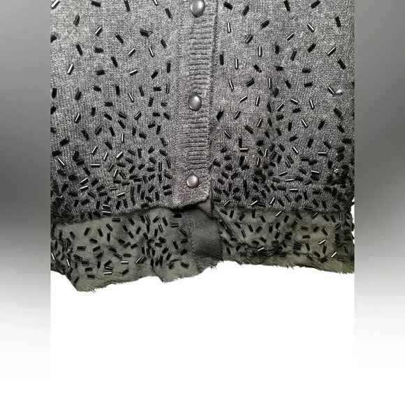 Adolfo Dominguez Gray Beaded Chiffon Hem Cropped Cardigan Size Small - Picture 4 of 8